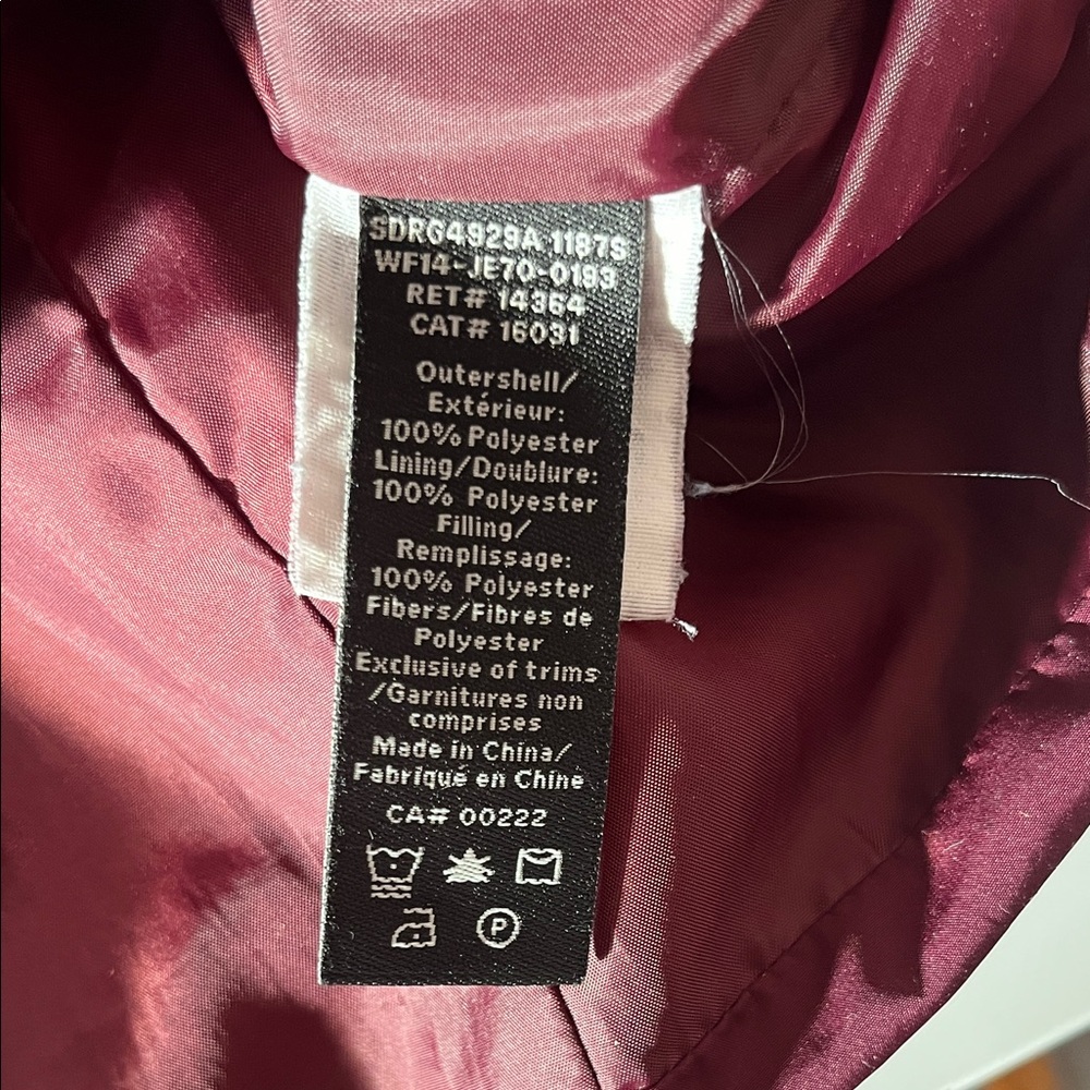 Women’s Quilted Barn Jacket Field Coat Burgundy Gold Hardware Size Large Preppy - Picture 10 of 10
